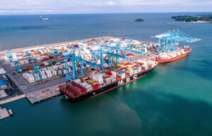 Imagen tomada de APM Terminals Moín